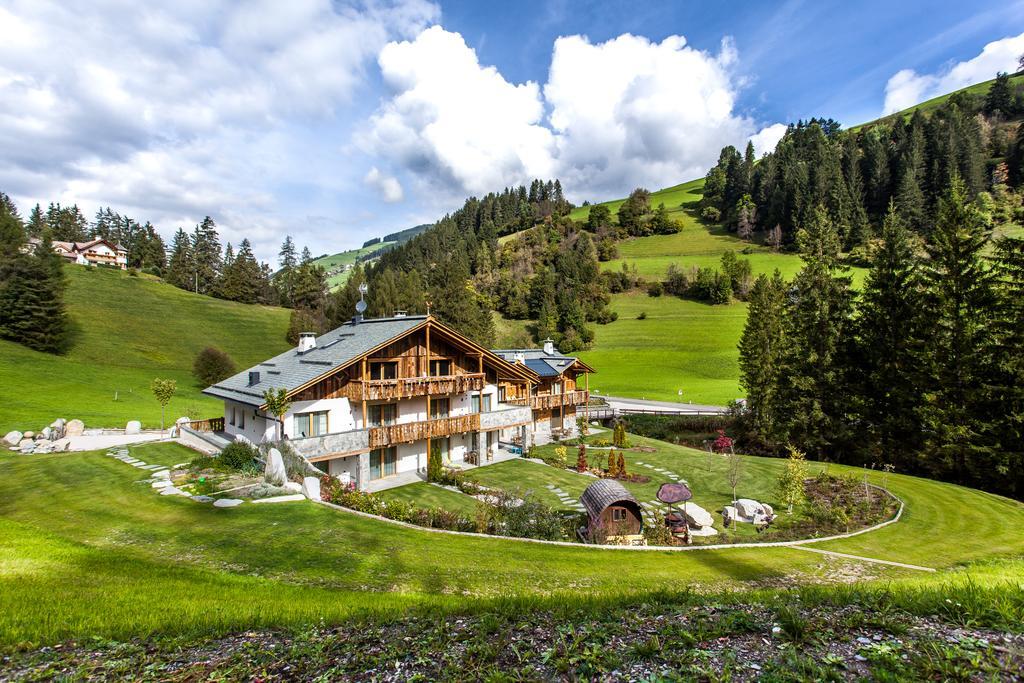 Alpine Mountain Chalet San Vigilio Di Marebbe Ngoại thất bức ảnh